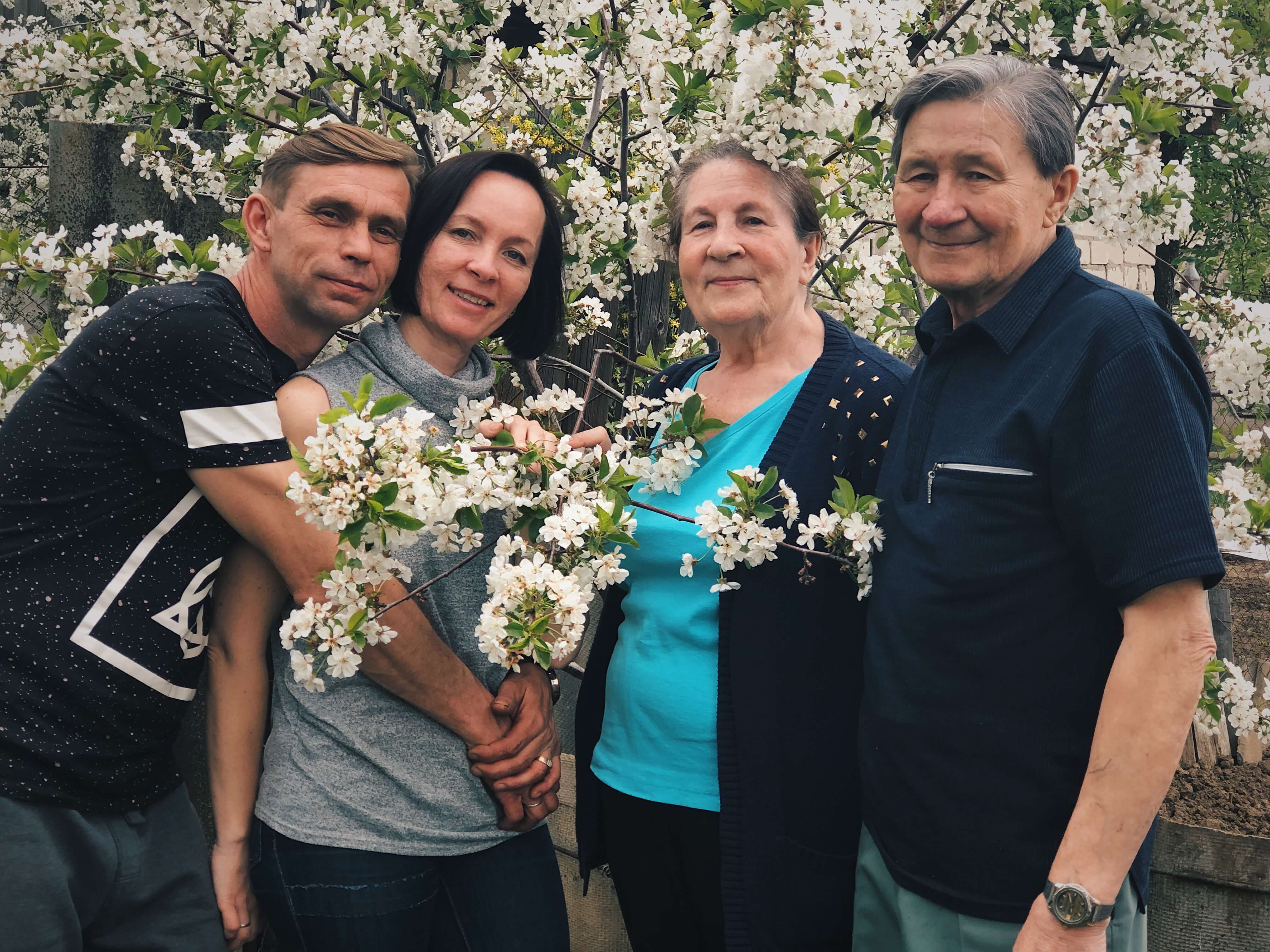 Баришніков з родиною